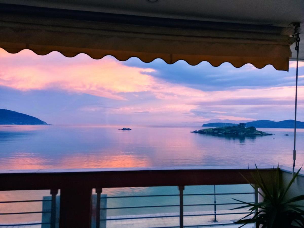 Seasthedayapartment Nea Peramos  Ngoại thất bức ảnh